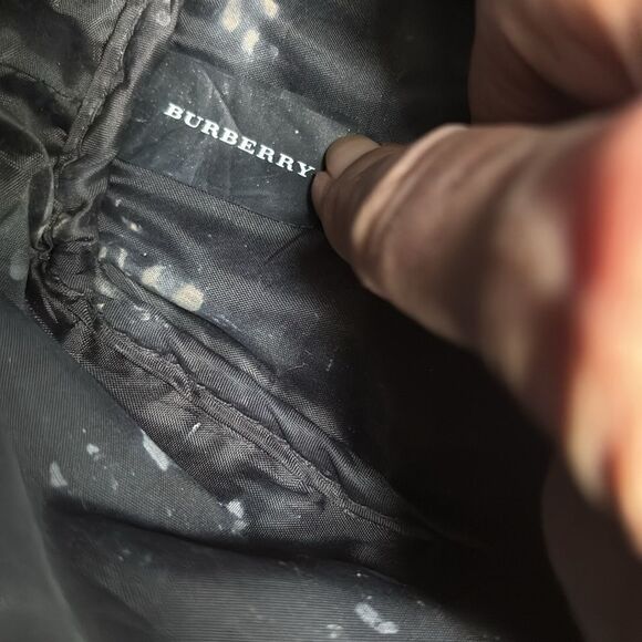 Burberry Toiletry bag - Picture 7 of 7